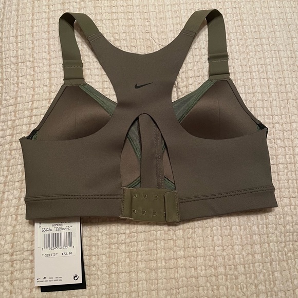 Nike Alpha
Women's High-Support Padded Zip-Front Sports Bra - Picture 2 of 5